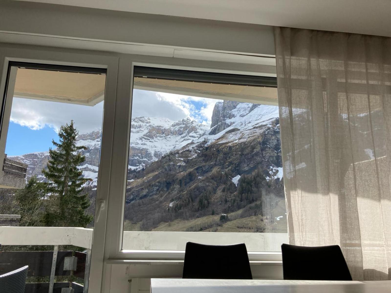 Flaminia Wohnung 15 - Best View And Free Parking! Leukerbad Exterior photo